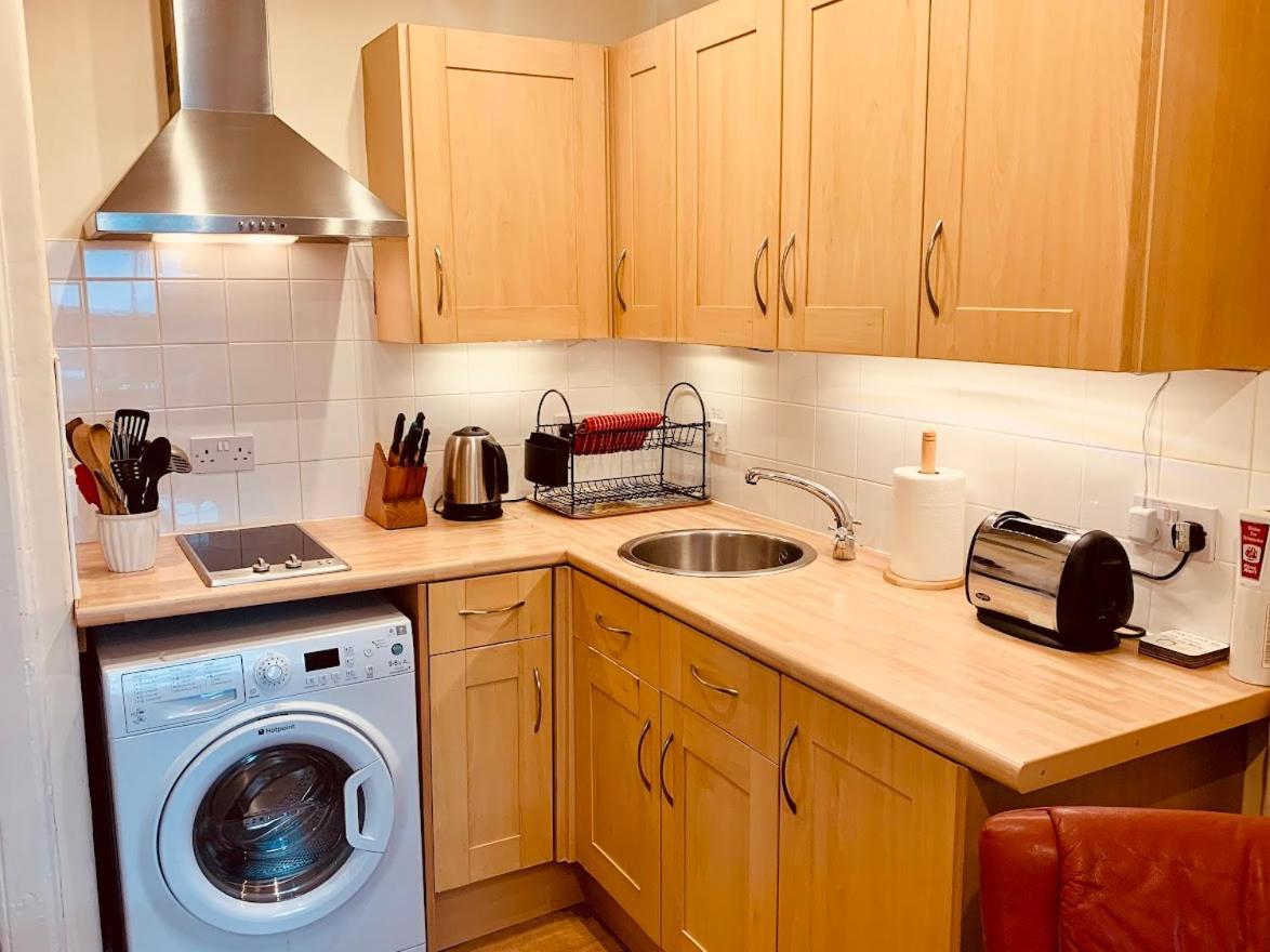 Royal Mile Apt, Just 1 Min From Edinburgh Castle! Esterno foto